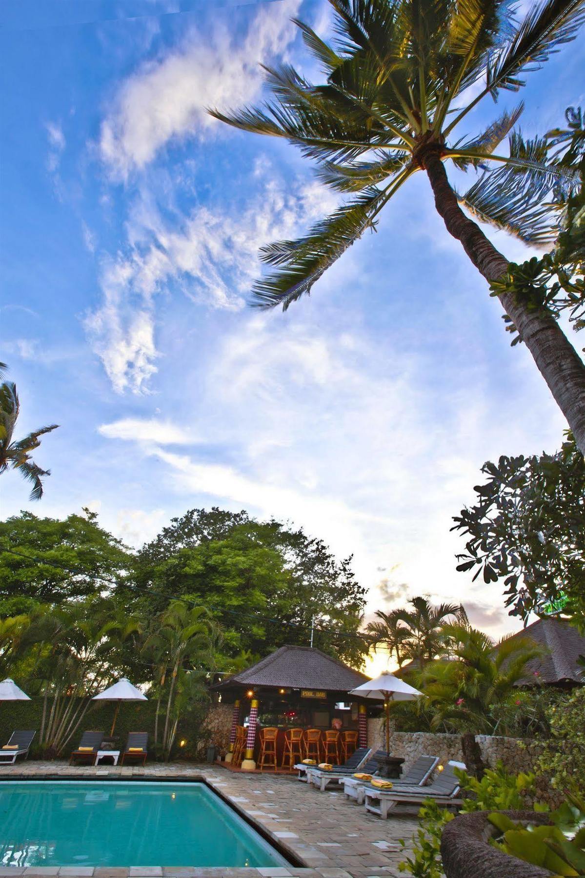 Palm Garden Hotel Sanur Exterior foto